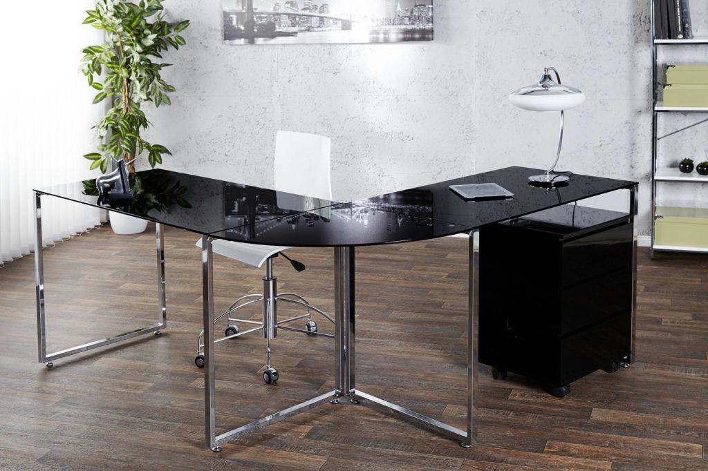 čierny, sklenený kancelársky stôl
